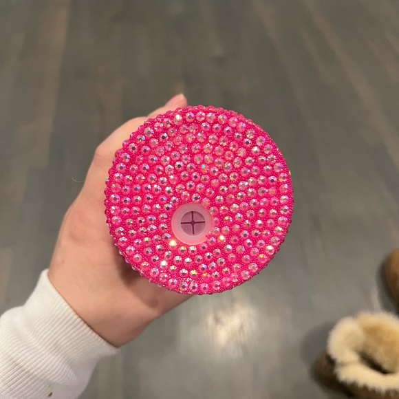 HANDMADE GRINCH CUP W HOT PINK RHINESTONES - Picture 2 of 5